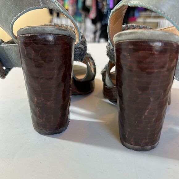 JOHN FLUEVOG Women's Hopscotch Tuggawar Strappy Heeled Sandal Blue Size 7.5 - Picture 7 of 16